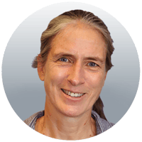 cynthia peters headshot